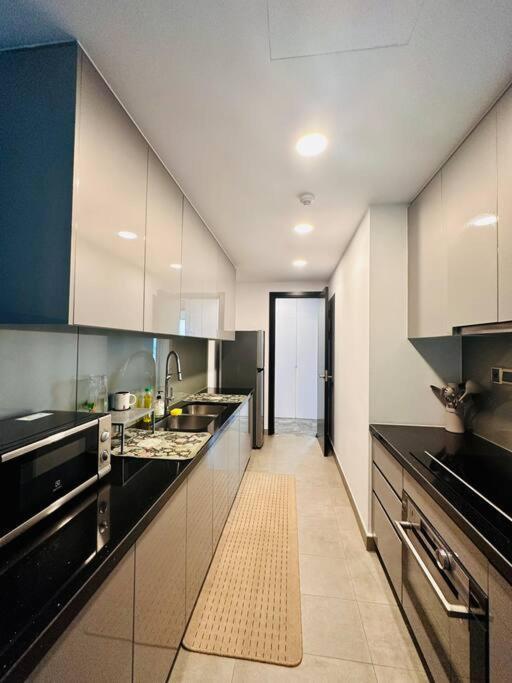 D1Mension 3Br Luxury Condo City Center In Dist 1 Ho Chi Minh City Exterior photo